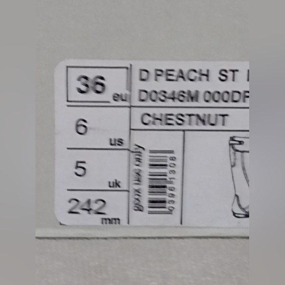 Boots - Picture 4 of 11